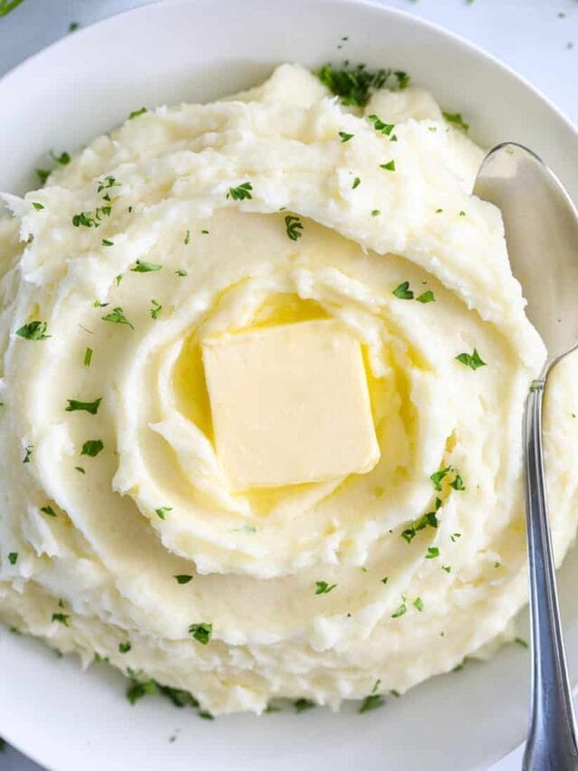 Super Creamy Mashed Potatoes