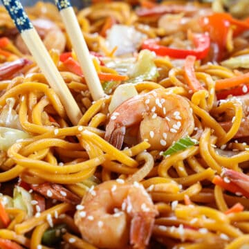 30-Minute Shrimp Chow Mein - Simply Home Cooked