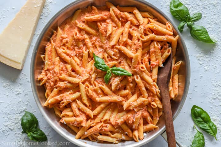 Easy Penne Alla Vodka - Simply Home Cooked