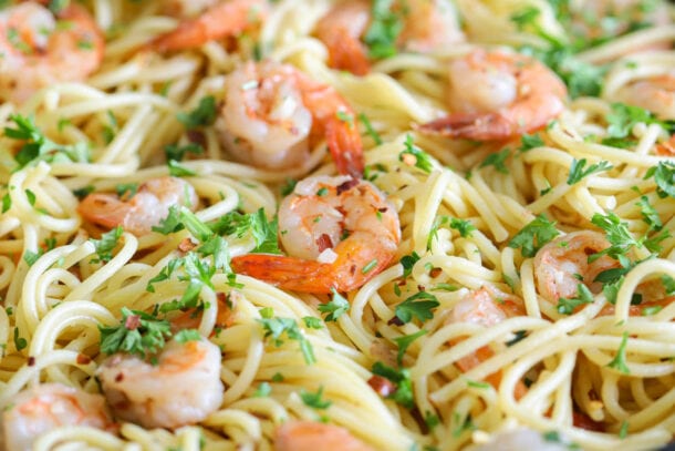 Garlic Shrimp Scampi Pasta - Simply Home Cooked