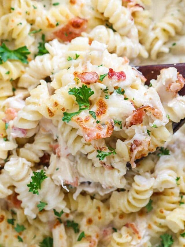 Chicken Bacon Ranch Pasta - Simply Home Cooked