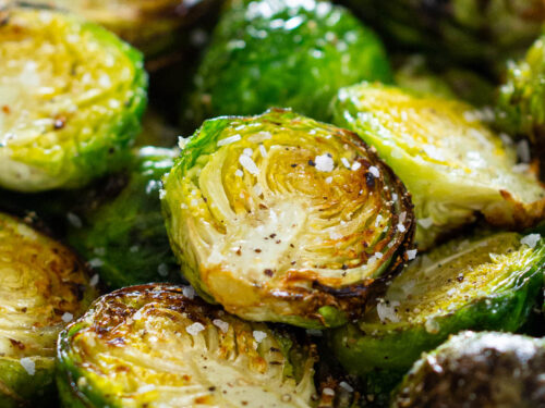 https://simplyhomecooked.com/wp-content/uploads/2021/09/air-fryer-brussels-sprouts-12-500x375.jpg