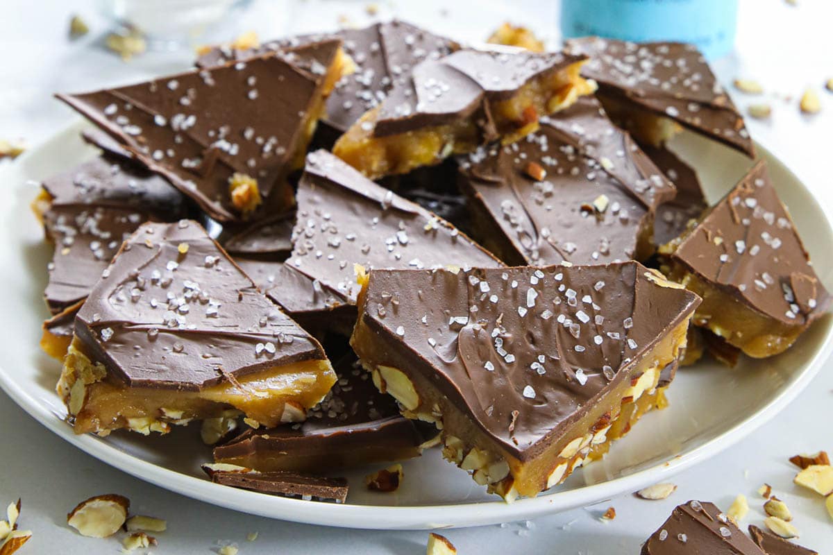 Easy Toffee piled up on a plate.