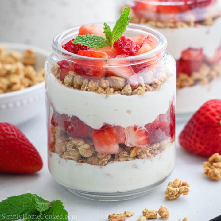 Strawberry Parfait - Simply Home Cooked