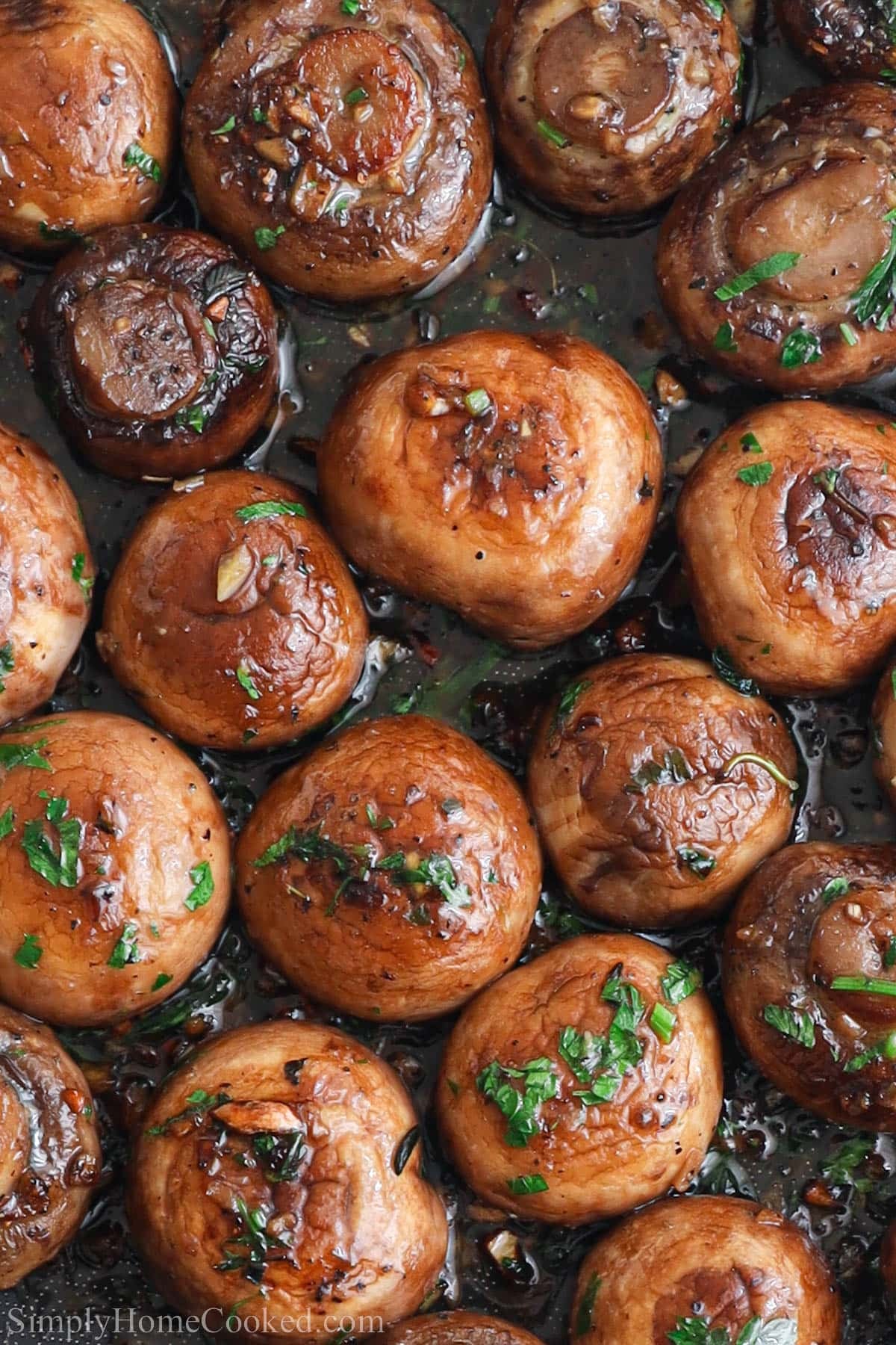 Overview of Garlic Butter Mushrooms.